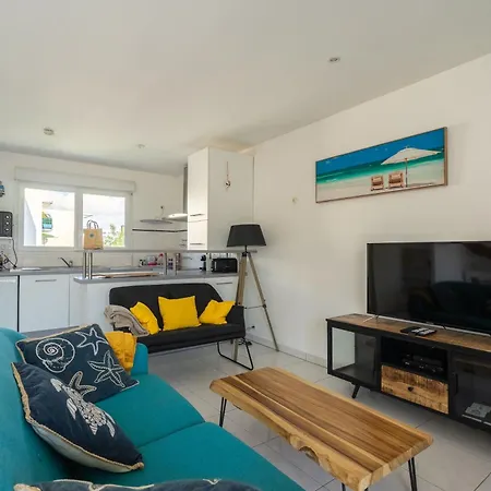 Apartment Duplex De Charlotte Pres De La Gare Royan